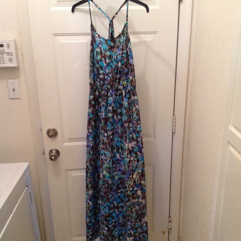 Lady's dress size Large by Delusional